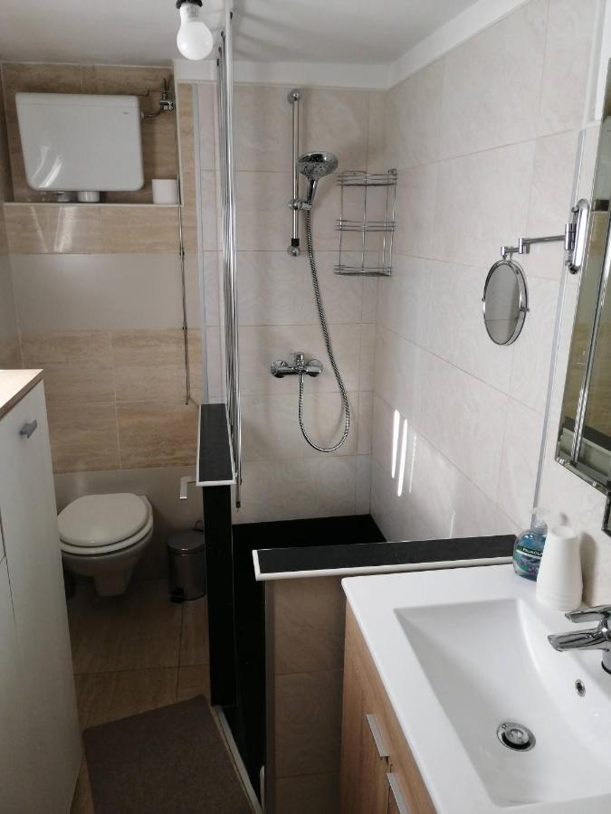 Appartement Centar Njivice Extérieur photo